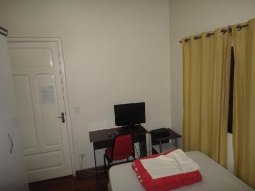 Фото Hotel Pousada Clínicas Valente