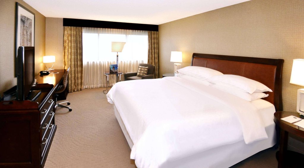 Фото Sheraton Philadelphia Downtown
