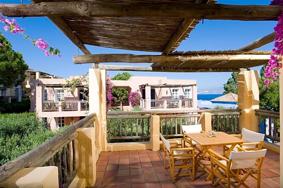 Фото Candia Park Village