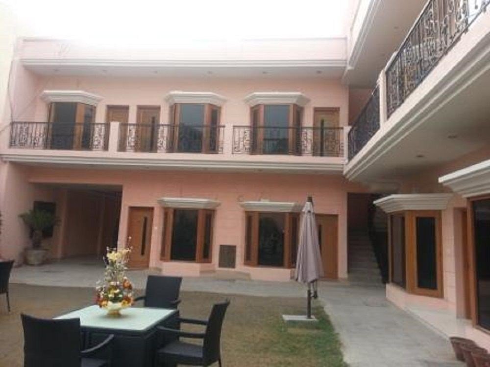 Фото Hotel Mohan Continental