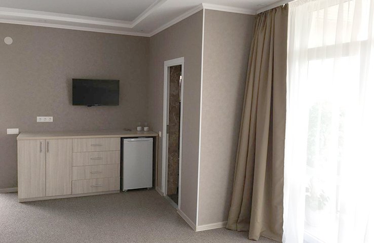 Фото Лазурный