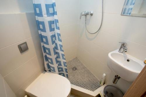 Фото Hostal Excellence