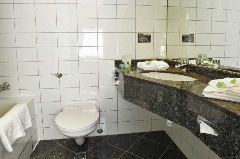 Фото Hyatt Place London Heathrow Airport