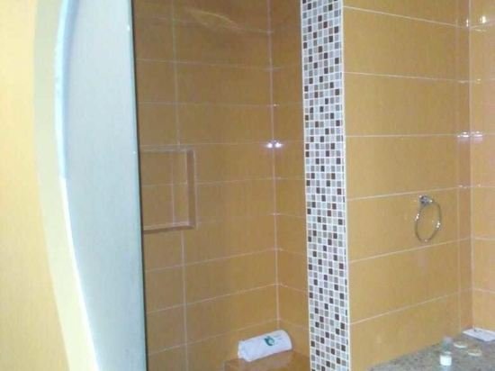 Фото Jard Inn Adults Only