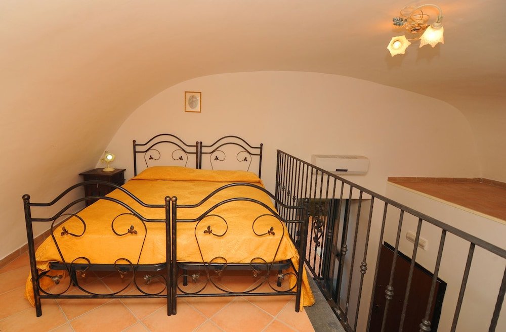 Фото Flowers Apartments And Rooms