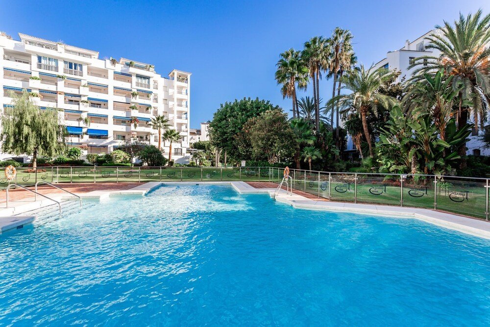 Фото Luxury Villa Puerto Banus