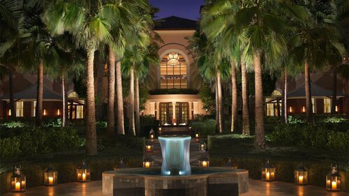 Гостиница The Ritz-Carlton, Dubai в Объединённых Арабских Эмиратах