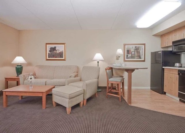 Фото Homewood Suites by Hilton Boston-Peabody