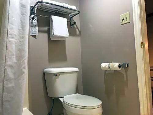 Фото Americas Best Value Inn Cedar City