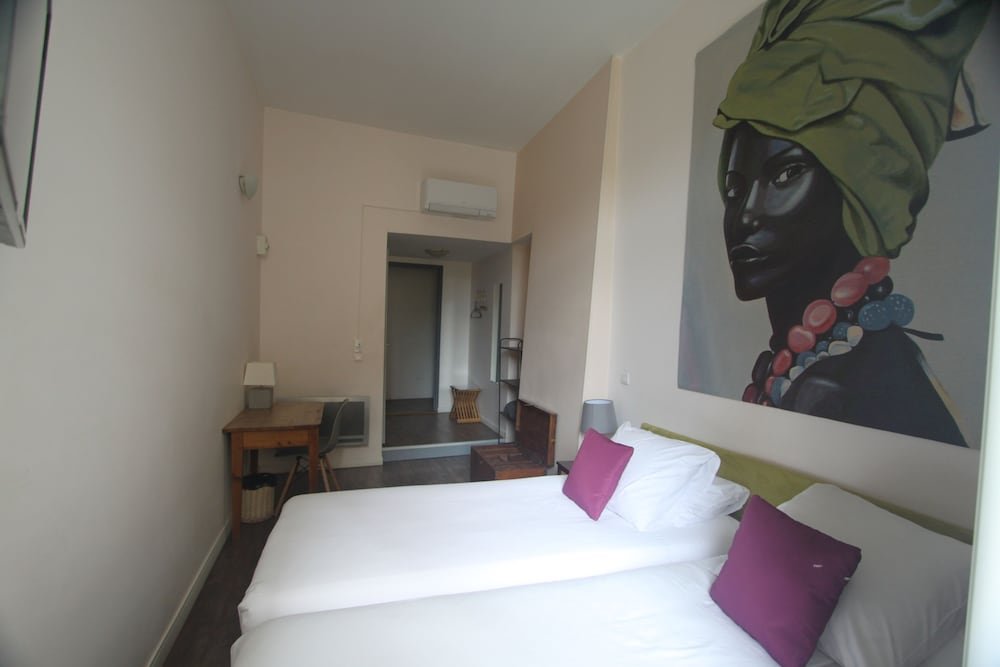 Фото Hôtel Croix Baragnon