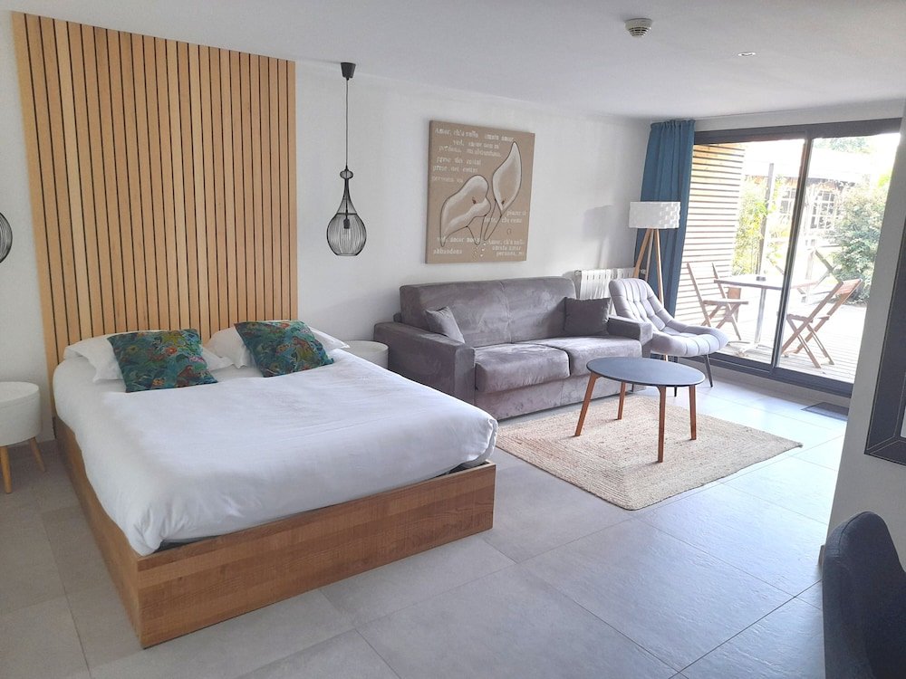 Фото 43223975157