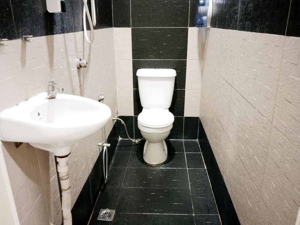 Фото Mn Ferringhi Inn