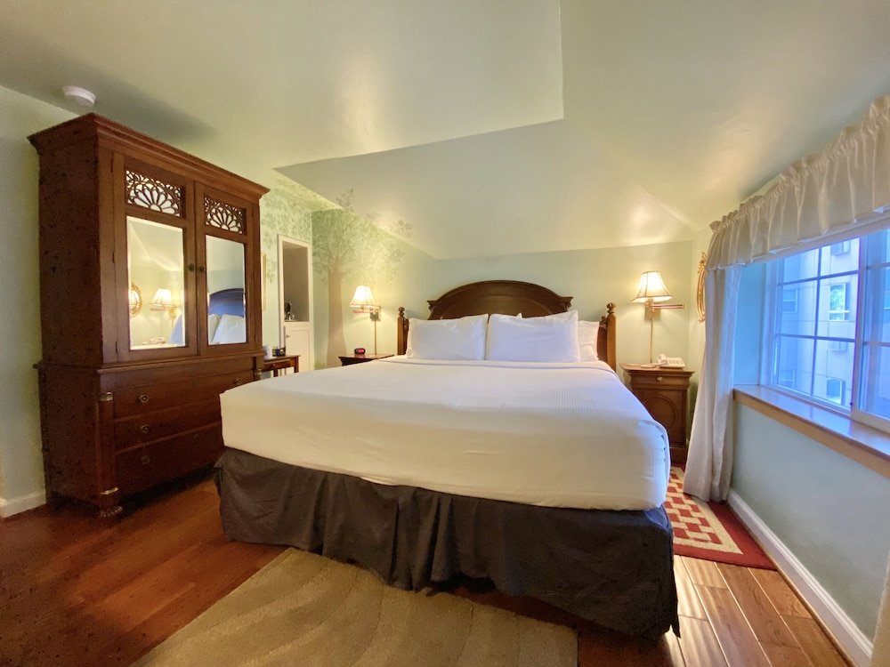 Фото Excelsior Inn