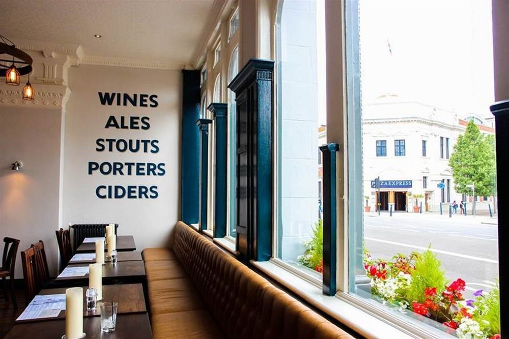 Фото Hand & Flower