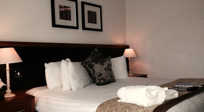 Фото Brook Mollington Banastre Hotel and SPA