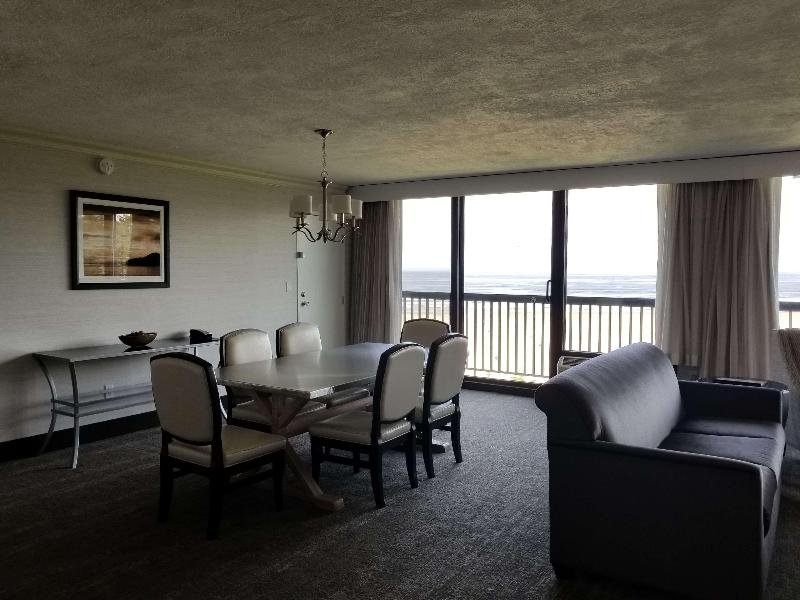 Фото Best Western Plus South Bay Hotel