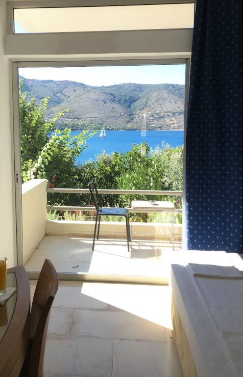 Фото Plataria Seaside Resort