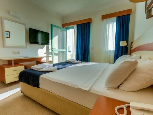 Гостиница Afytos Bodrum City в Бодруме