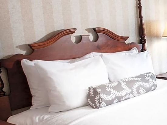 Фото Crowne Plaza Niagara Falls Fallsview