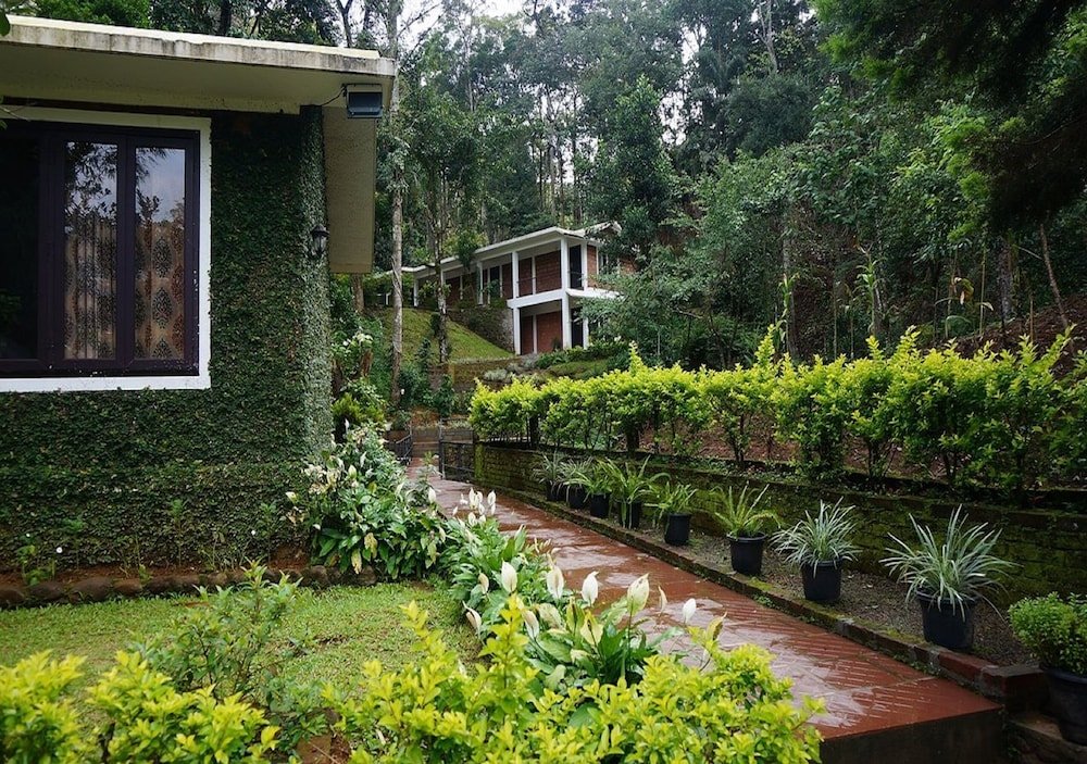 Фото Falling Waters