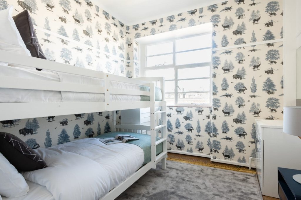 Фото The West End Penthouse - 4bdr Fitzrovia Penthouse with Spectacular Views