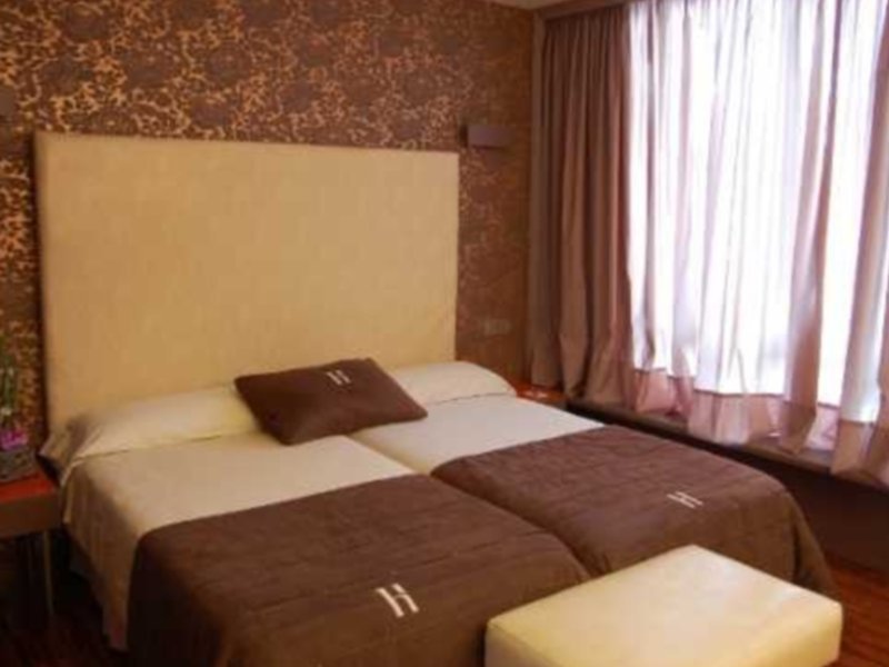 Фото Hotel Escuela Santa Cruz