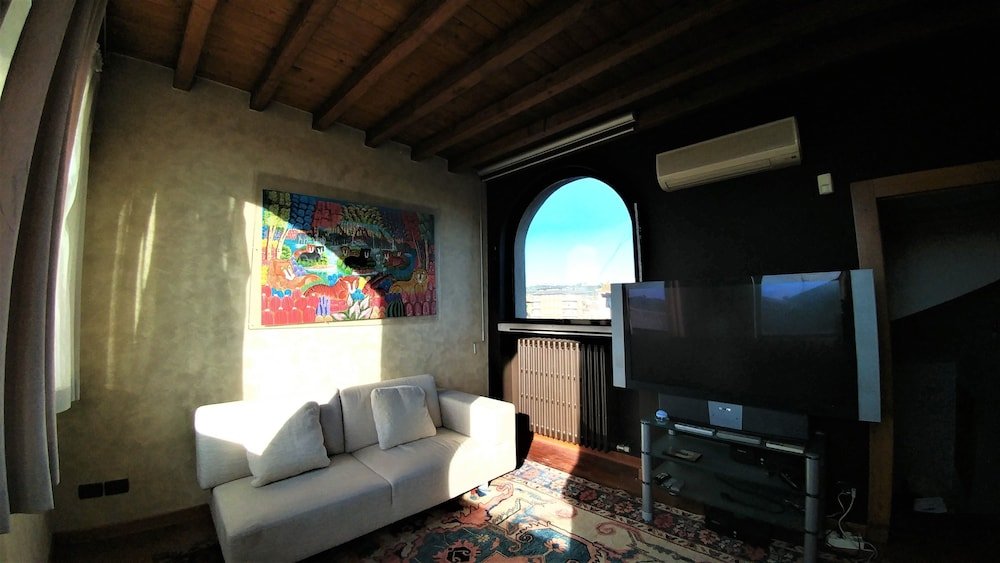 Фото Dreaming Arena Rooms