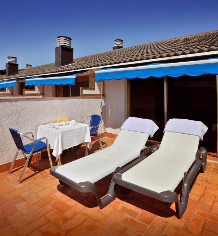 Фото Aparthotel Miami Park