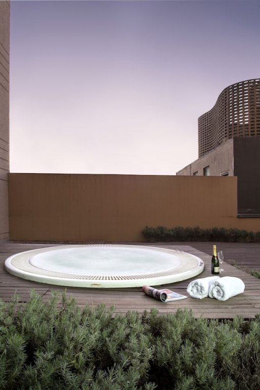 Фото The Franklin Loft Apartments