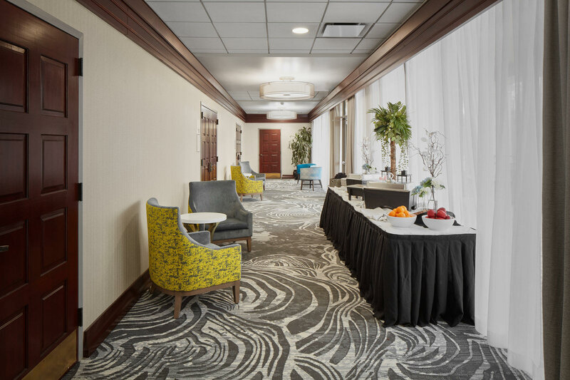 Гостиница Holiday Inn Asheville Biltmore, an Ihg Hotel