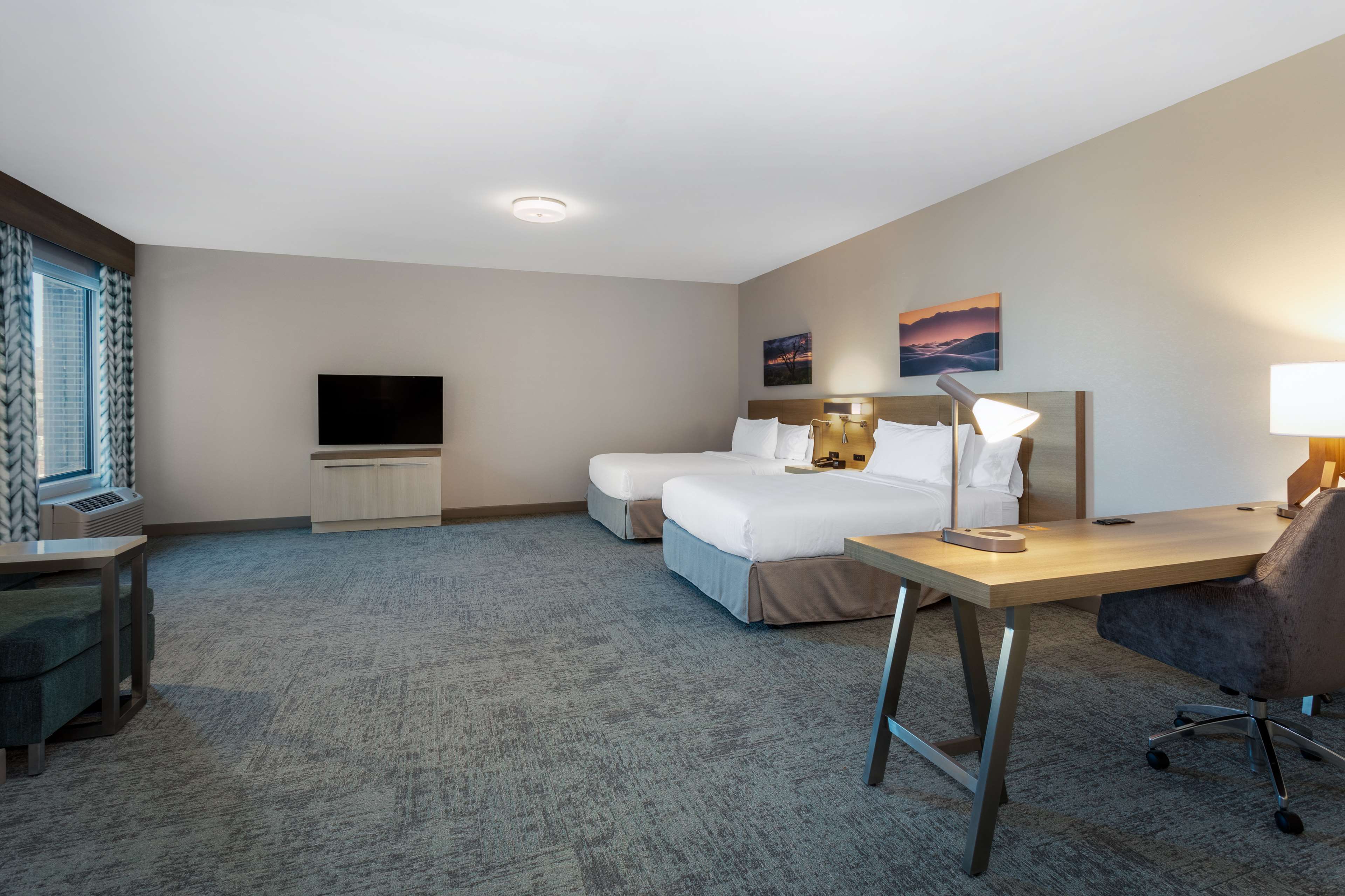 Фото Homewood Suites by Hilton Albuquerque Downtown