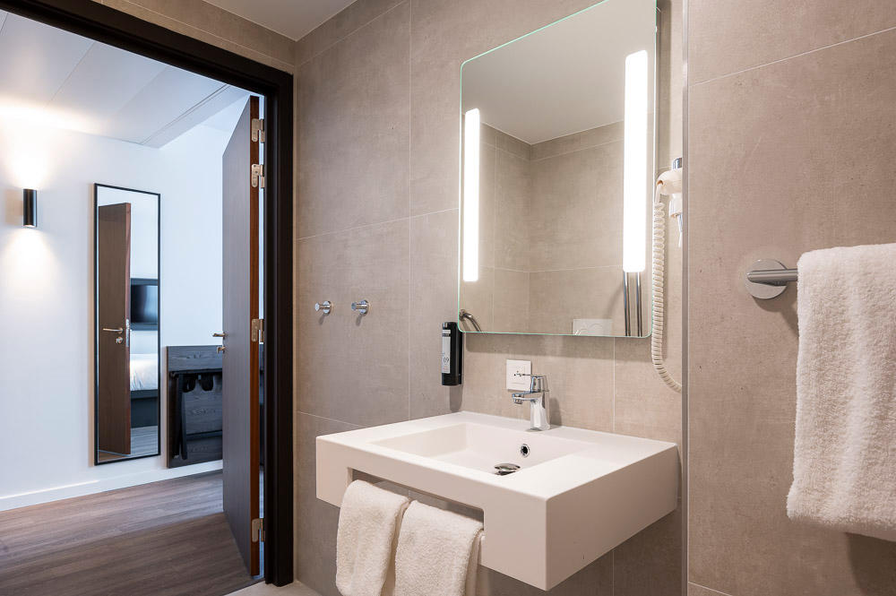 Фото B&b Hotel Hasselt