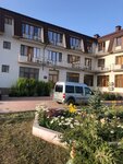 Mini-Hotel Chaika (посёлок городского типа Мирный, улица Сырникова, 42) ، فندق
