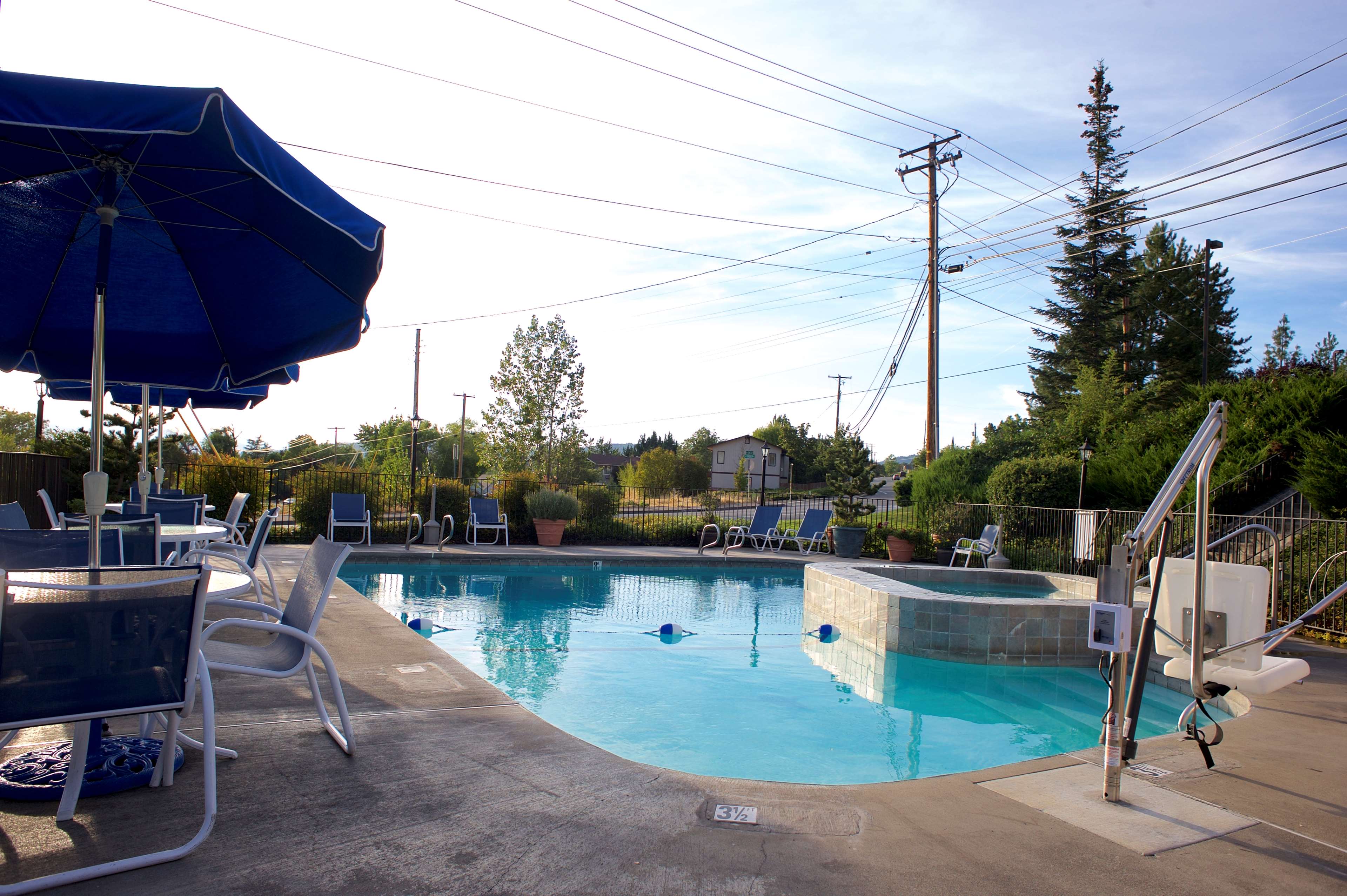 Фото Best Western Grants Pass Inn