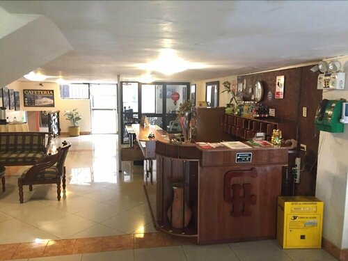 Гостиница Hotel Cotopaxi в Латакунге