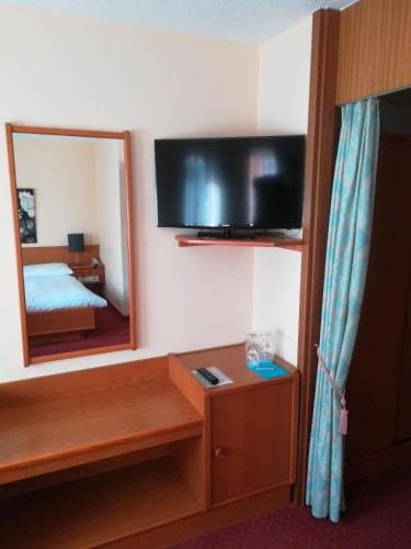 Фото Hôtel des Trois Rois