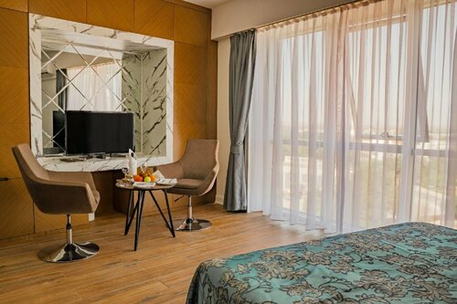 Гостиница Novel Centre Point Hotel в Районе Фамагуста