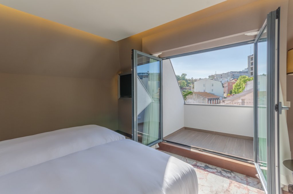 Фото Turim Boulevard Hotel