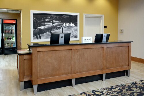 Гостиница Hampton Inn & Suites Greenville-Spartanburg