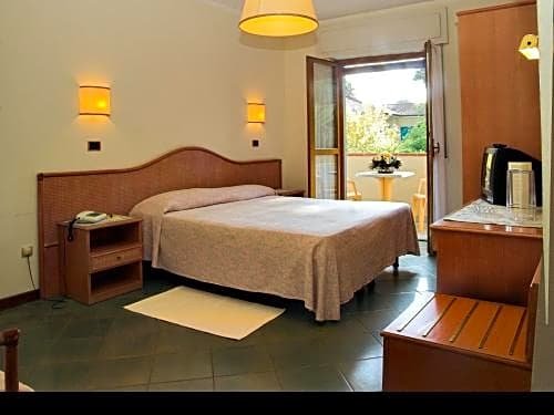 Фото Hotel Kyrton