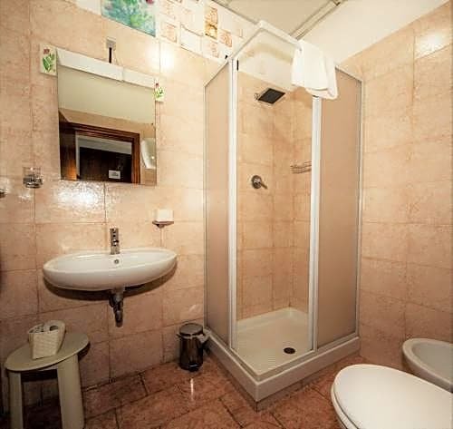 Фото Hotel Porta Marmorea