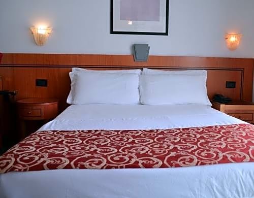 Фото Hotel Nettunia