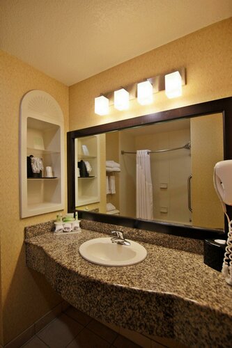 Гостиница Hampton Inn & Suites Cathedral City в Ранчо Мираж