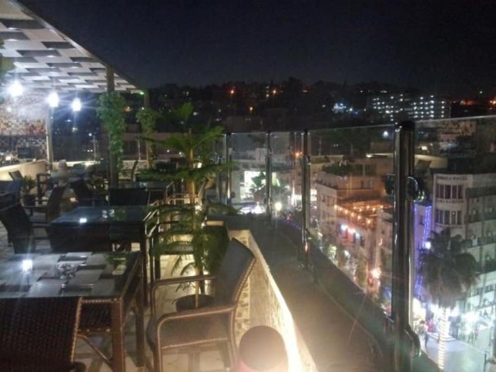 Фото Hawa Amman Hotel