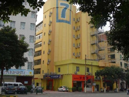 7 Days Inn Foshan Shunde Daliang Qinghui Garden Branch