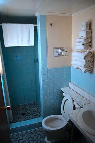 Фото Mid-City Motel