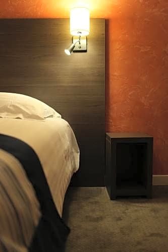 Фото Hôtel Hoche