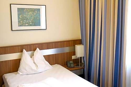 Фото Hotel Carina Vienna