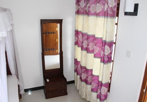 Фото Orchid Rest Hotel Mirissa