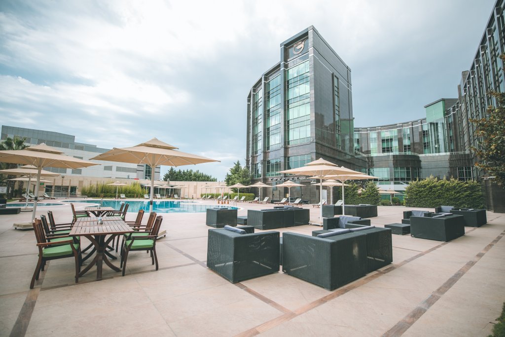 Фото Fly Inn Baku